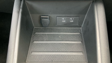 Renault Symbioz 1.6 E-Tech FHEV 145 Iconic Esprit Alpine 5dr Auto Hybrid Estate